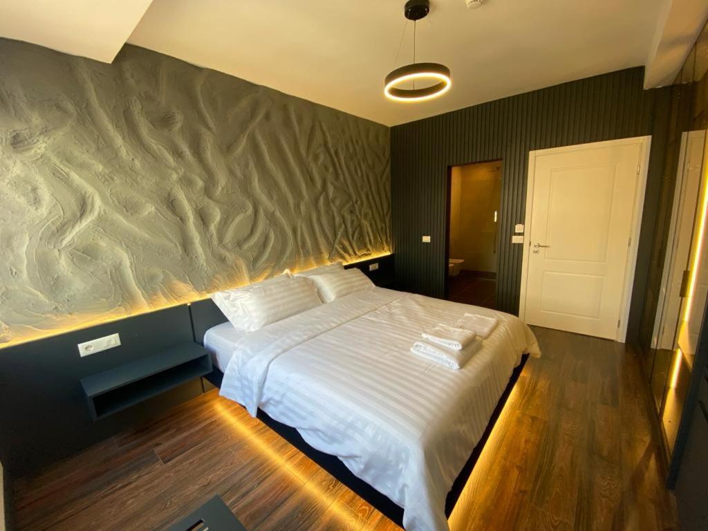 Tirana Central Rooms Exterior foto
